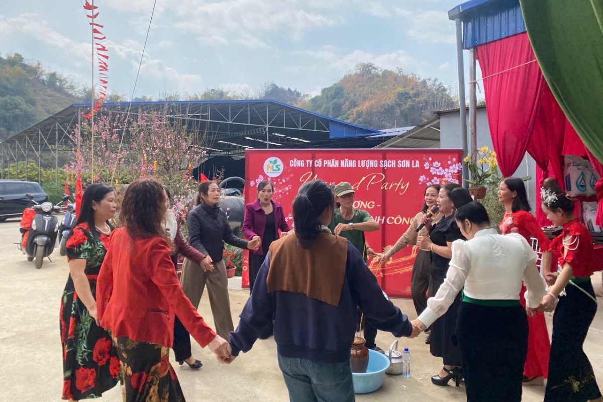 Các hình ảnh trong buổi tất niên