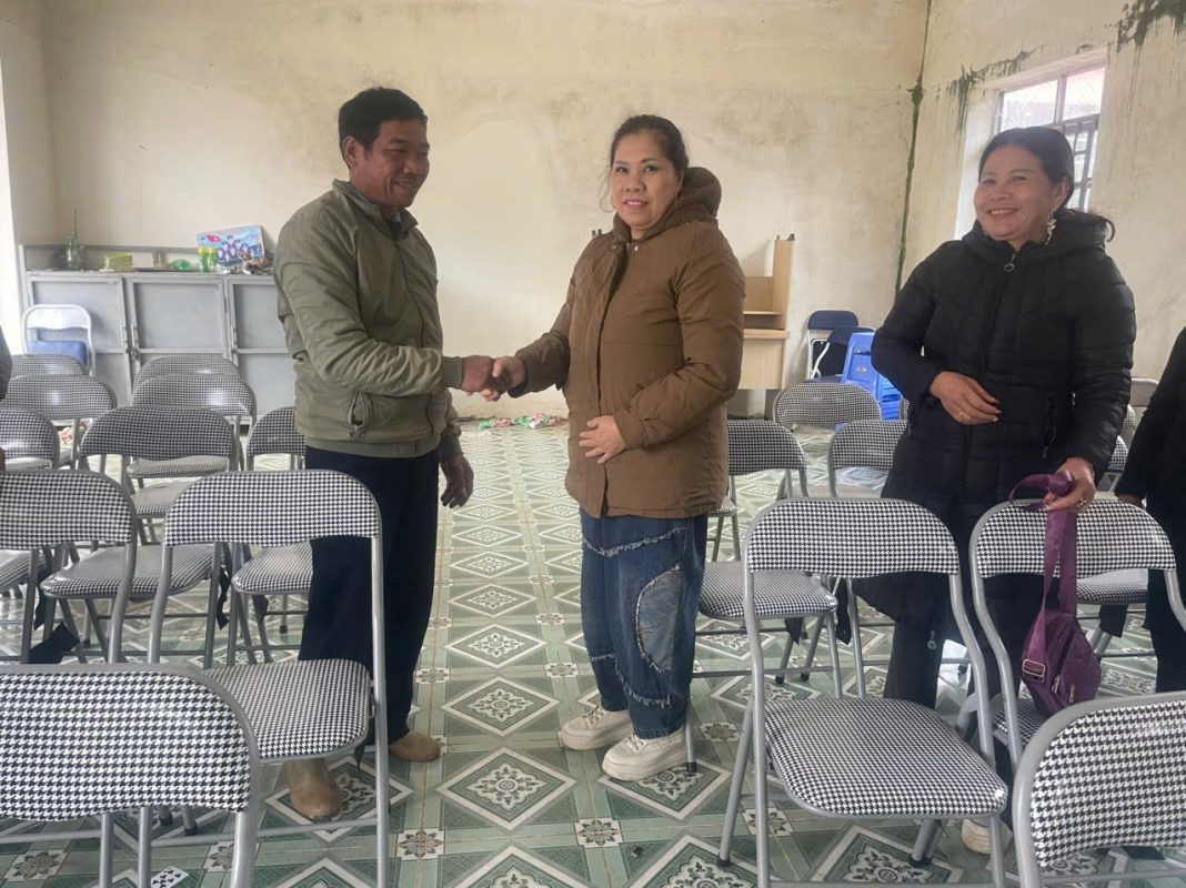 Không khí buổi trao tặng