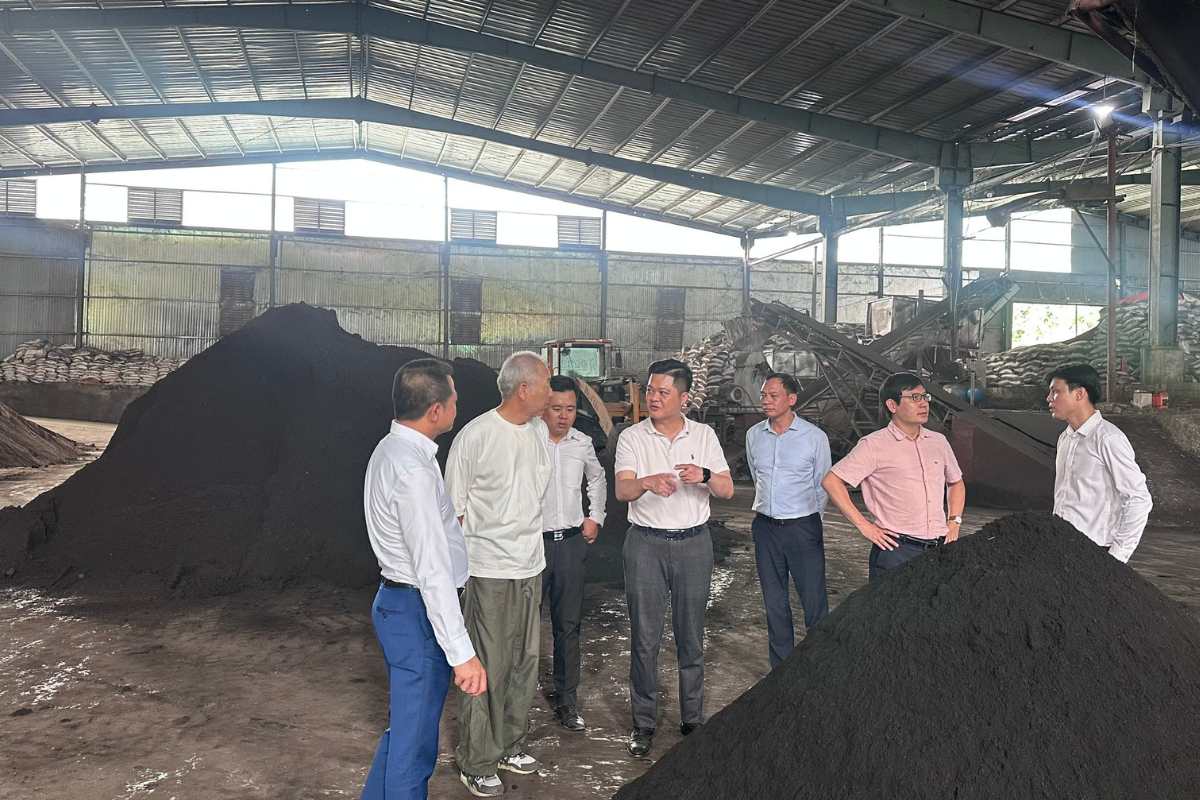 Đoàn Đối Tác Nhật Bản Tham Quan Nhà Máy Phân Bón Năng Lượng Sạch Sơn La