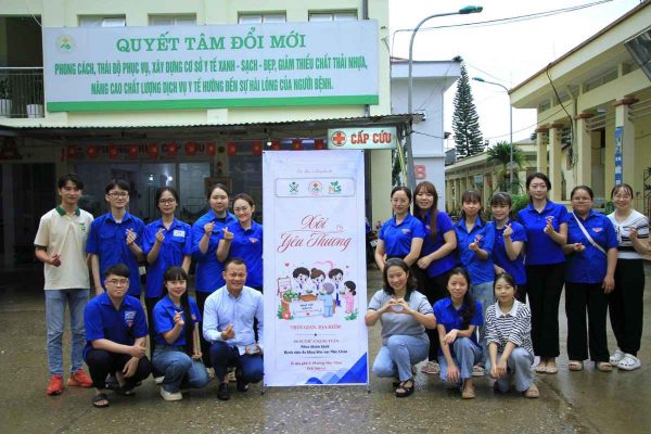 Chương trình "Xôi Yêu Thương" mang bữa sáng ấm áp đến người bệnh