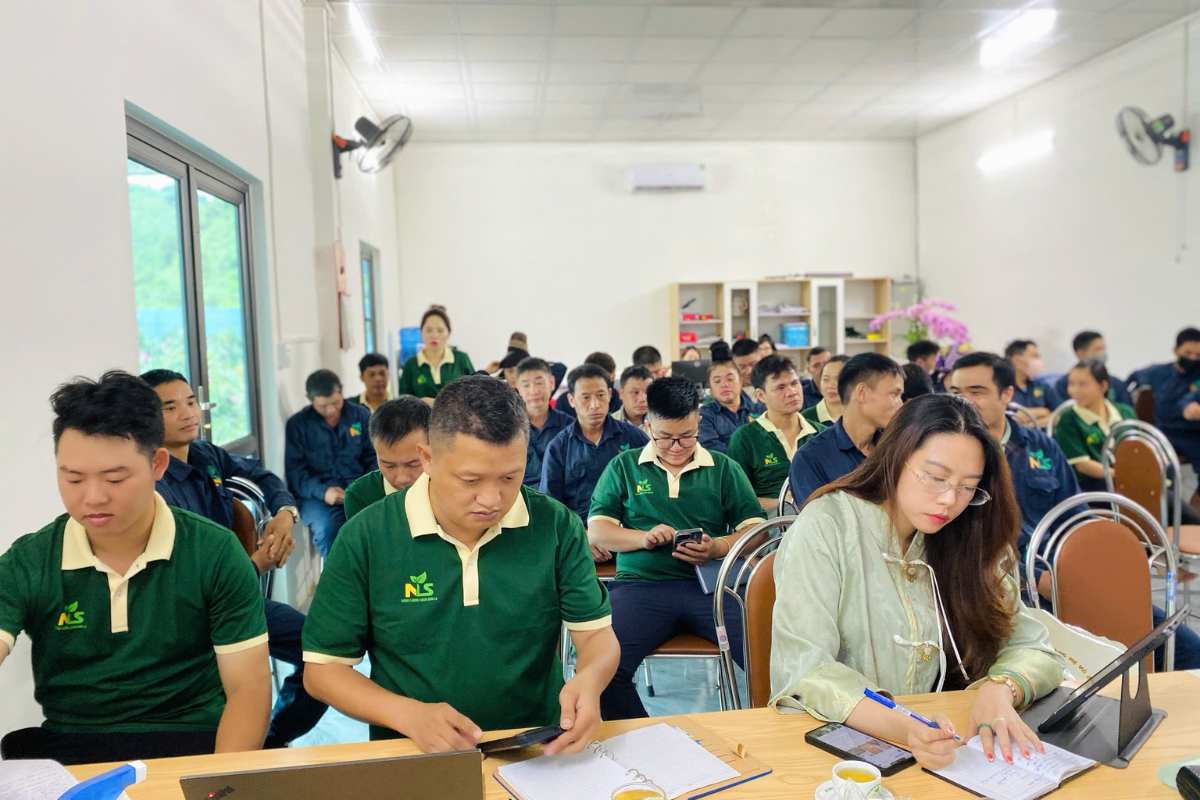Tập Huấn Sản Xuất Phân Bón Hữu Cơ Tại Năng Lượng Sạch Sơn La