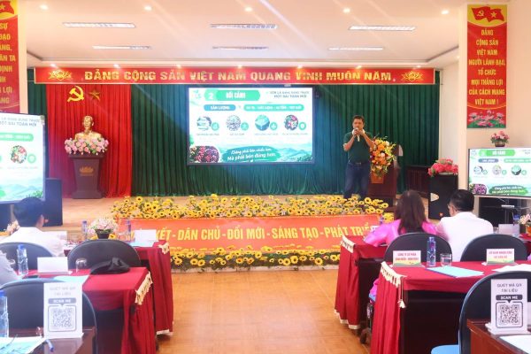 Sử dụng phân bón hiệu quả: Không bón nhiều hơn, mà bón đúng hơn